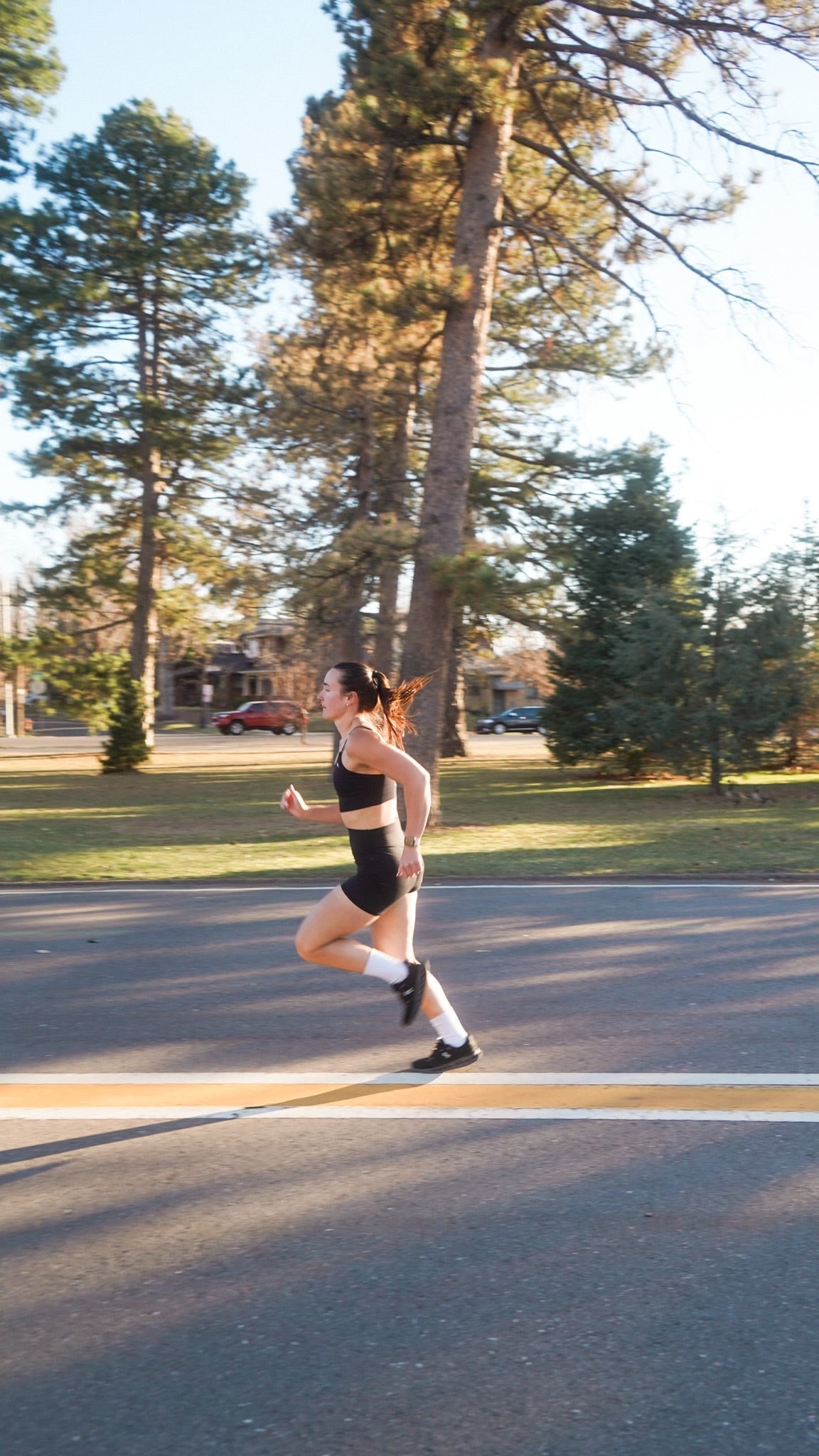 How Runners Use ProHeat Cream for Pre-Run Prep and In-Race Support